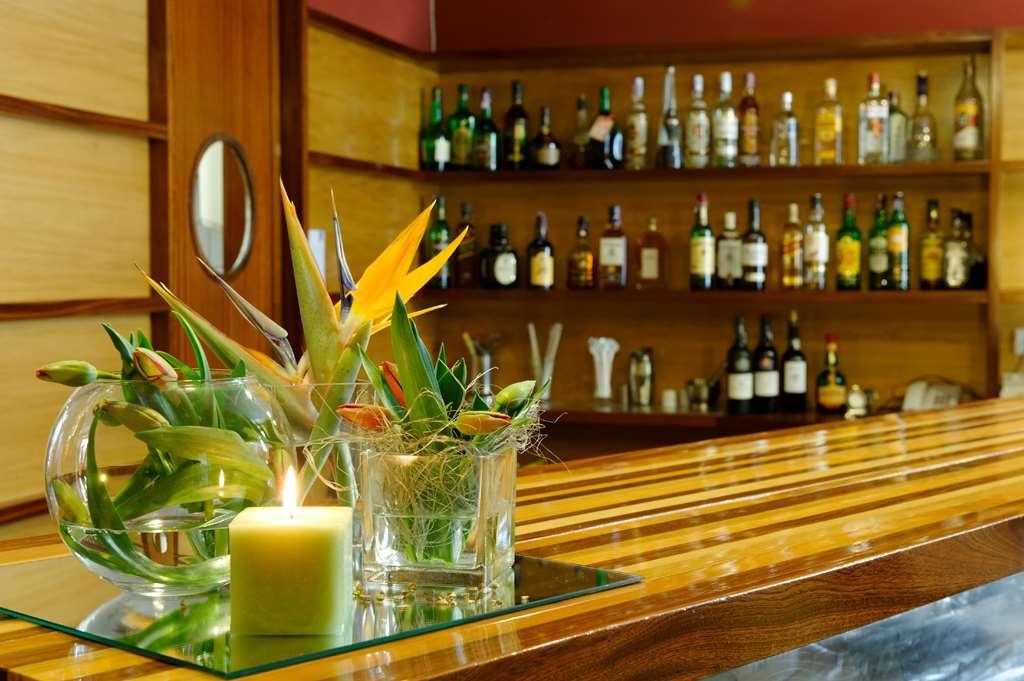 Hotel The Lince Braga Restaurant photo